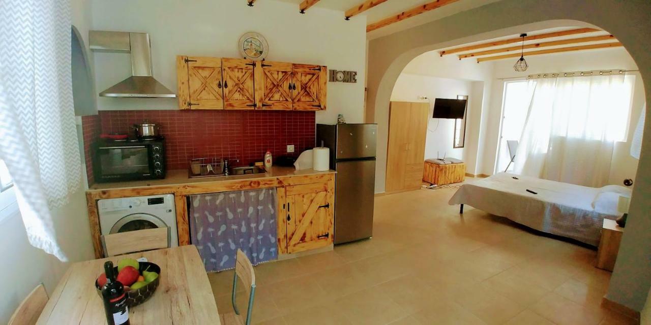 Beautiful House Of Psinthos Apartment Ngoại thất bức ảnh